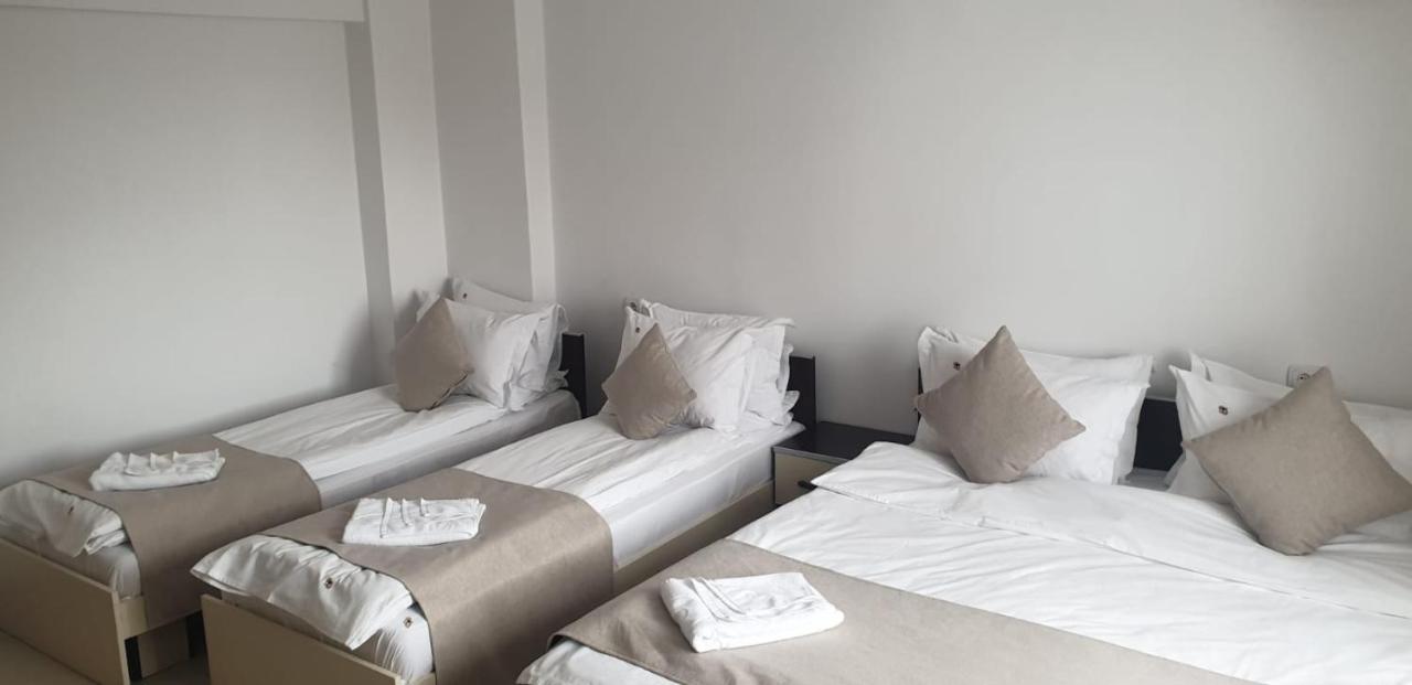 Hotel Top Central Букурещ Екстериор снимка