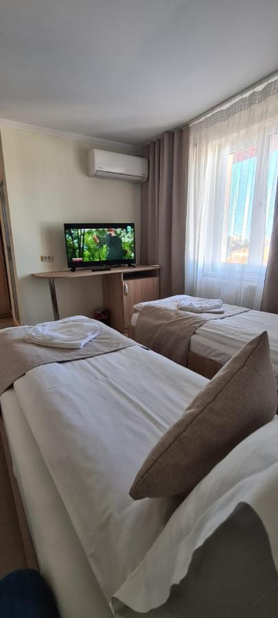 Hotel Top Central Букурещ Екстериор снимка
