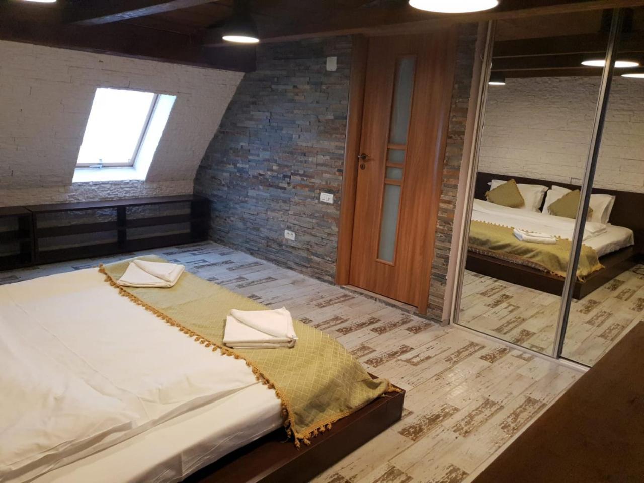 Hotel Top Central Букурещ Екстериор снимка