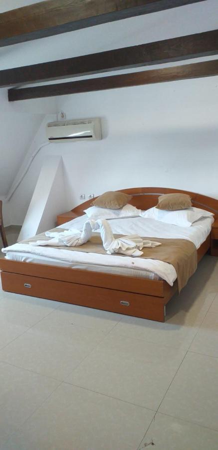 Hotel Top Central Букурещ Екстериор снимка